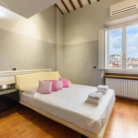 Regina House By Mmega Apartment Florence