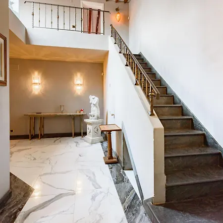 Apartment Regina House By Mmega