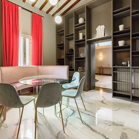 Appartamento Regina House By Mmega