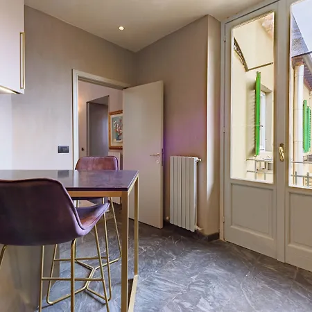 Regina House By Mmega